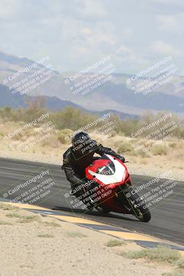 media/May-05-2025-Moto Forza (Mon) [[3c1838c5e5]]/2-B Group/Session 2 (Turn 7 Inside)/